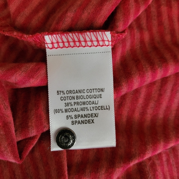 Kuhl Striped Short Sleeve Shirt Striped V Neck Buttons - Picture 7 of 7